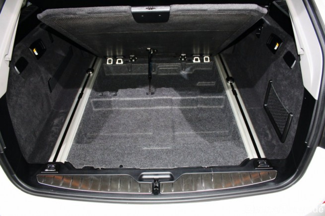 2011-bmw-520d-touring-5