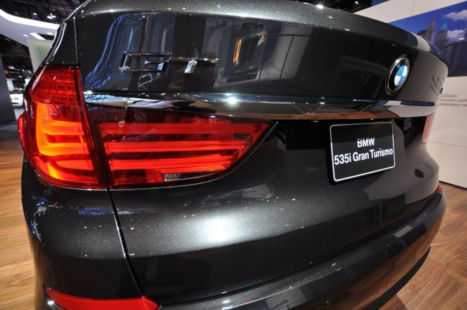 2011-bmw-535i-GT-7