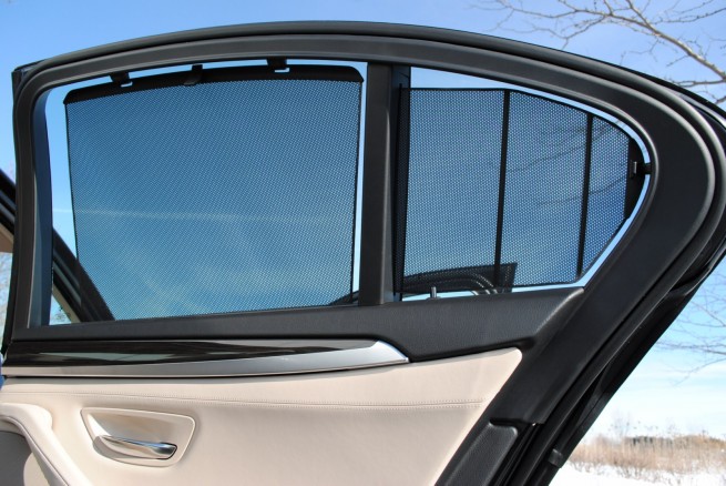 2011-bmw-535i-interior-10