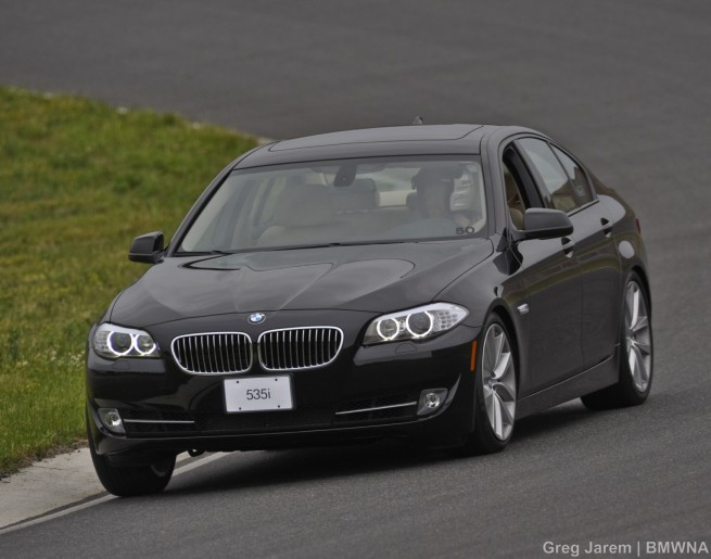 2011-bmw-550i-535i-1
