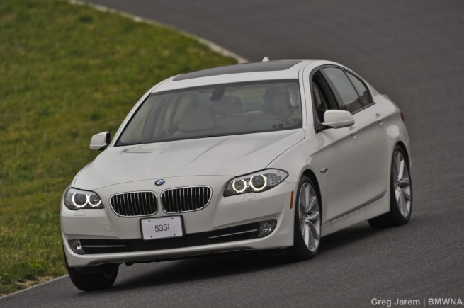 2011-bmw-550i-535i-10