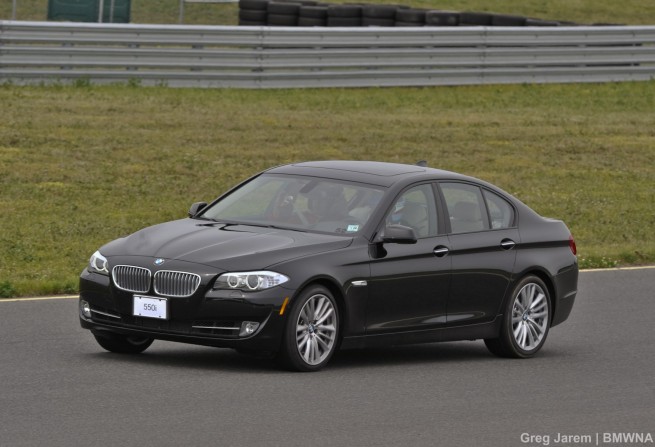 2011-bmw-550i-535i-14