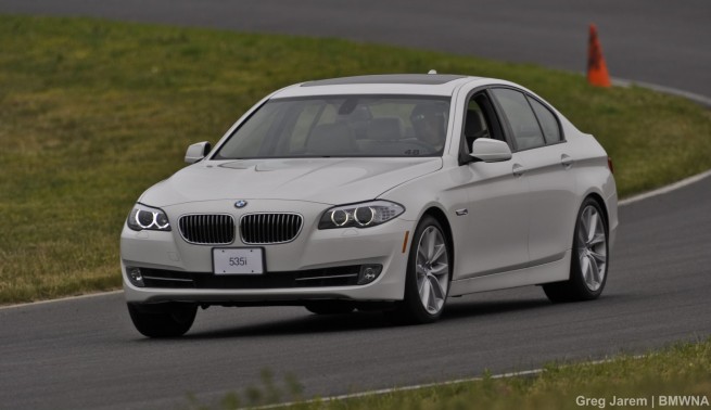 2011-bmw-550i-535i-18