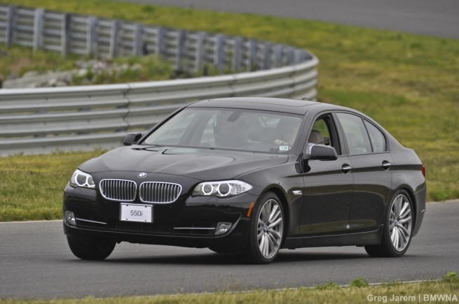 2011-bmw-550i-535i-8