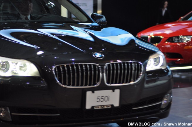 2011-bmw-550i-nyias-3