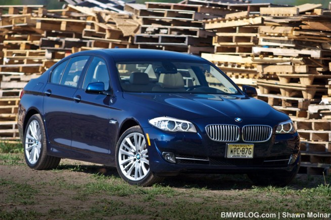 2011-bmw-550i--photos-20
