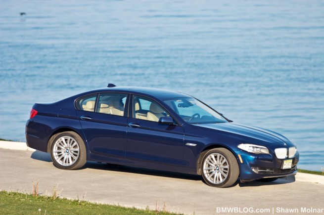 2011-bmw-550i--photos-24