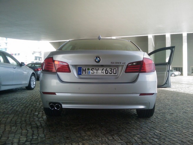 2011-bmw-5er-17
