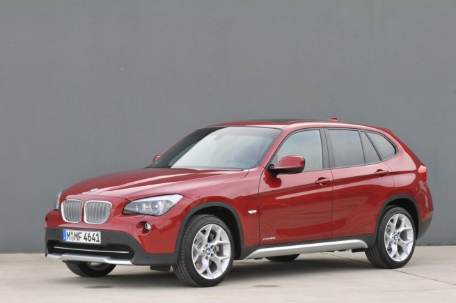 2011-bmw-x1-17