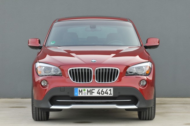 2011-bmw-x1-19