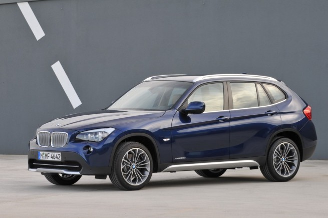 2011-bmw-x1-3
