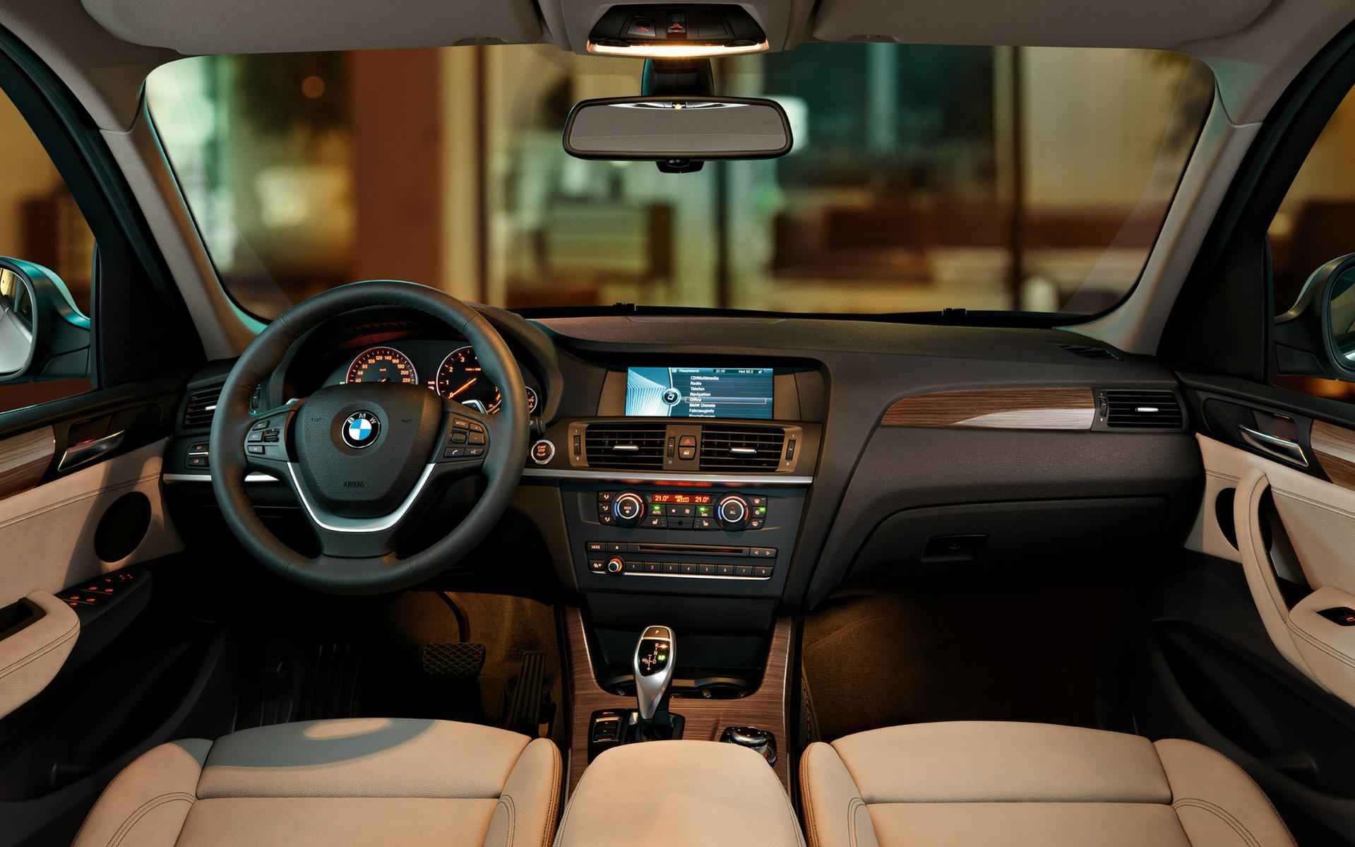  - 2011-bmw-x3-interior