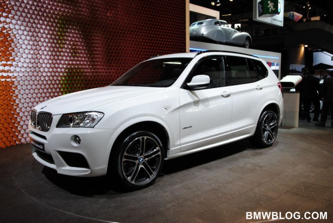 2011-bmw-x3-m-package-16
