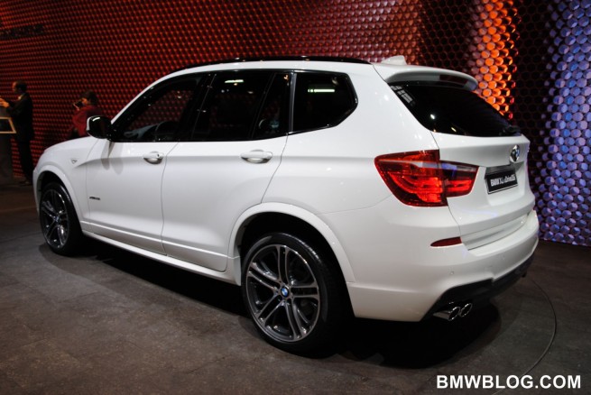 2011-bmw-x3-m-package-17