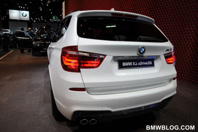 2011-bmw-x3-m-package-33
