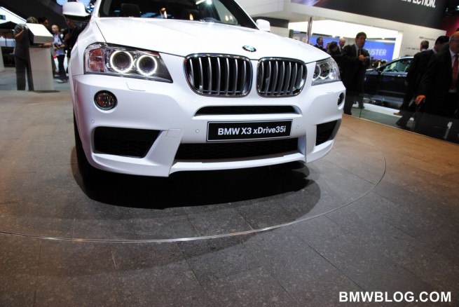 2011-bmw-x3-m-package-5