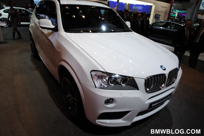 2011-bmw-x3-m-package-8