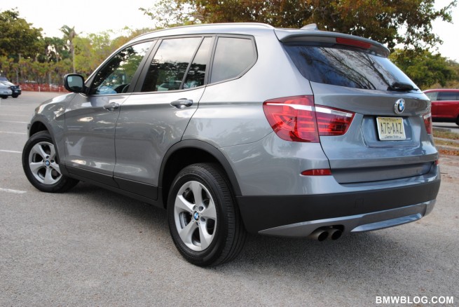 2011- bmw-x3-xdrive28i-04