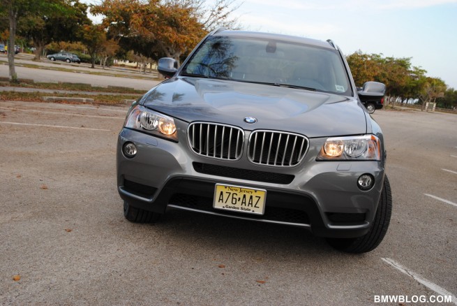 2011- bmw-x3-xdrive28i-23
