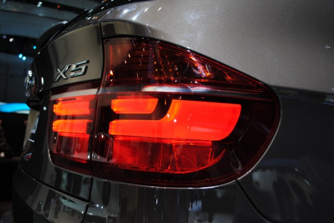 2011-bmw-x5-lci-geneva-35