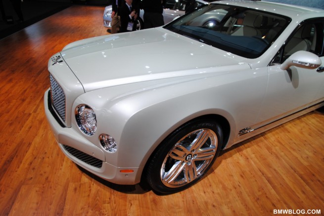2011-detroit-auto-show-photos-1