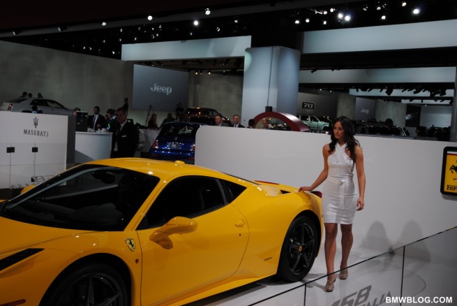 2011-detroit-auto-show-photos-15