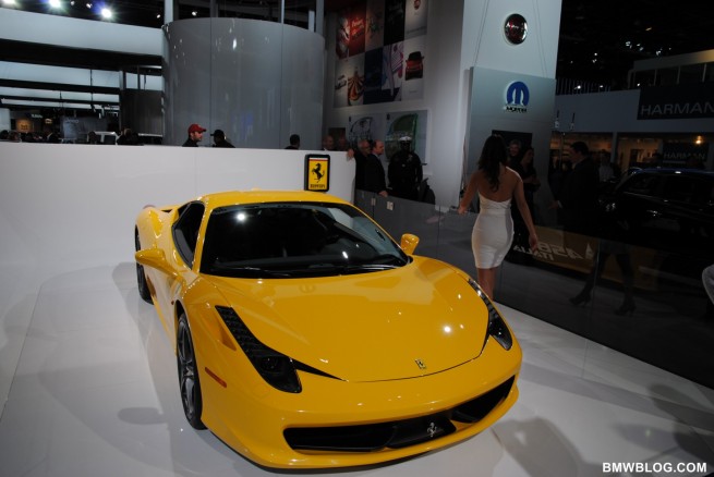 2011-detroit-auto-show-photos-18