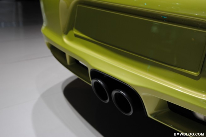 2011-detroit-auto-show-photos-41