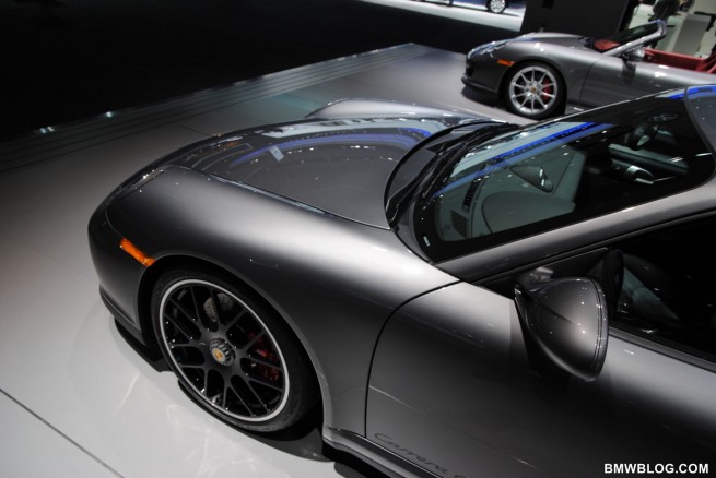 2011-detroit-auto-show-photos-70