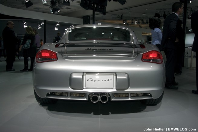 2011-los-angeles-auto-show-01