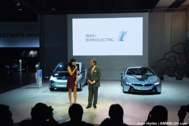 2011-los-angeles-auto-show-25
