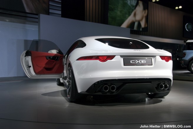 2011-los-angeles-auto-show-52