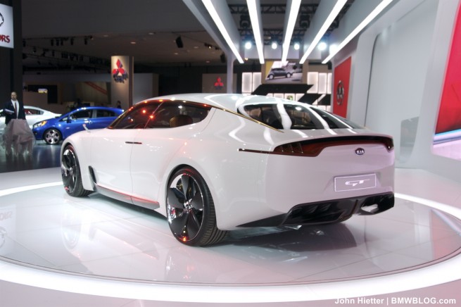 2011-los-angeles-auto-show-56