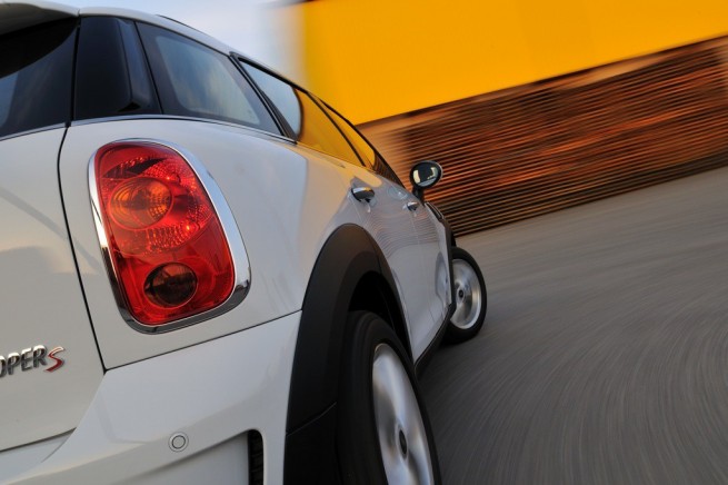2011-mini-countryman-cooper-s-102