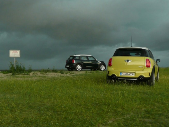 2011-mini-countryman-cooper-s-19
