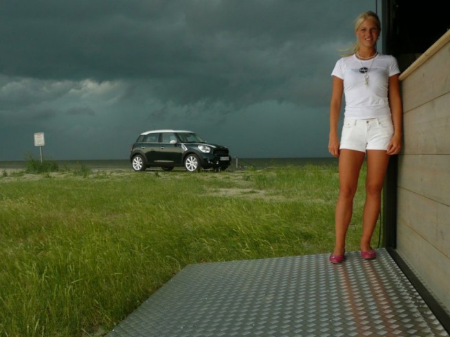 2011-mini-countryman-cooper-s-21