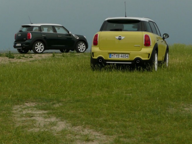 2011-mini-countryman-cooper-s-30