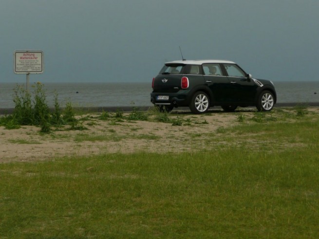 2011-mini-countryman-cooper-s-31