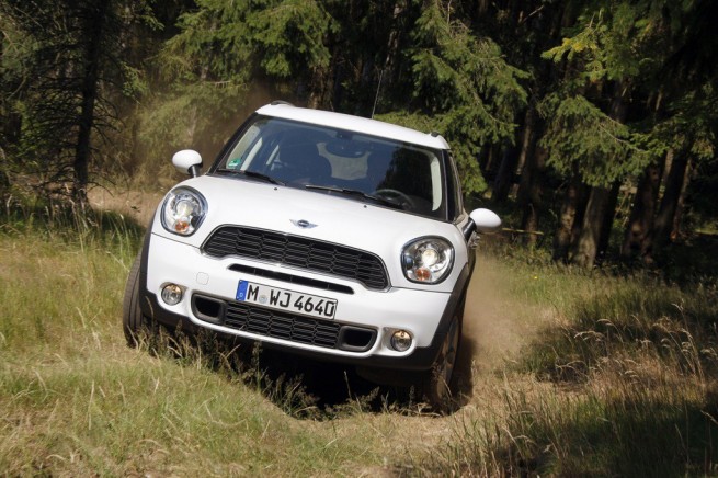 2011-mini-countryman-cooper-s-5