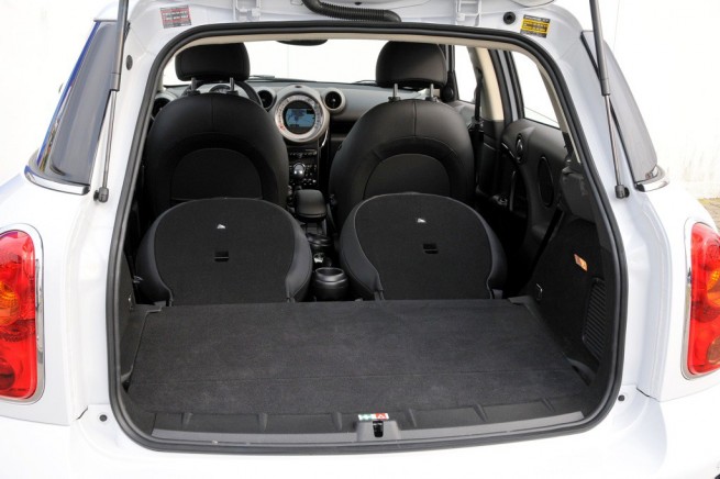 2011-mini-countryman-cooper-s-50