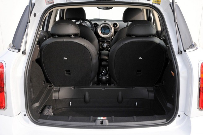 2011-mini-countryman-cooper-s-53