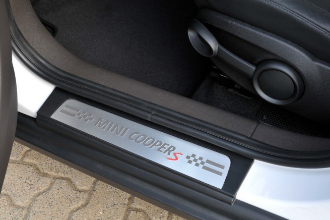 2011-mini-countryman-cooper-s-56