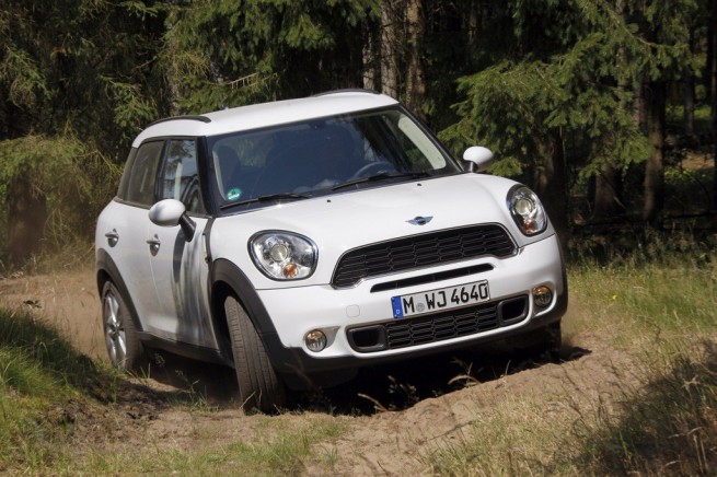 2011-mini-countryman-cooper-s-6