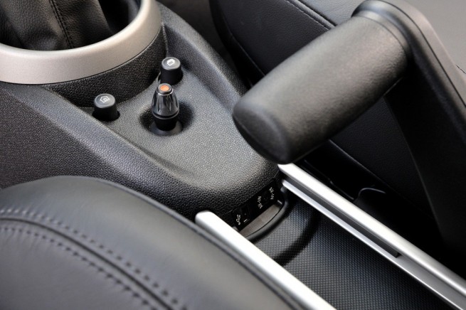 2011-mini-countryman-cooper-s-61