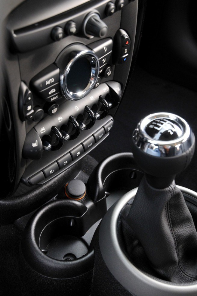 2011-mini-countryman-cooper-s-65