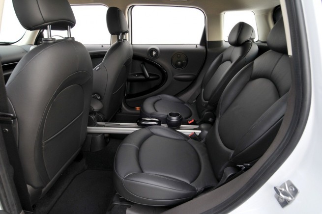 2011-mini-countryman-cooper-s-73