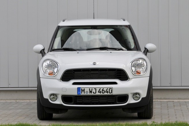 2011-mini-countryman-cooper-s-79