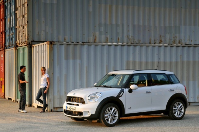 2011-mini-countryman-cooper-s-86