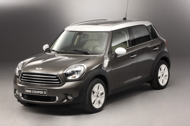 P90056136