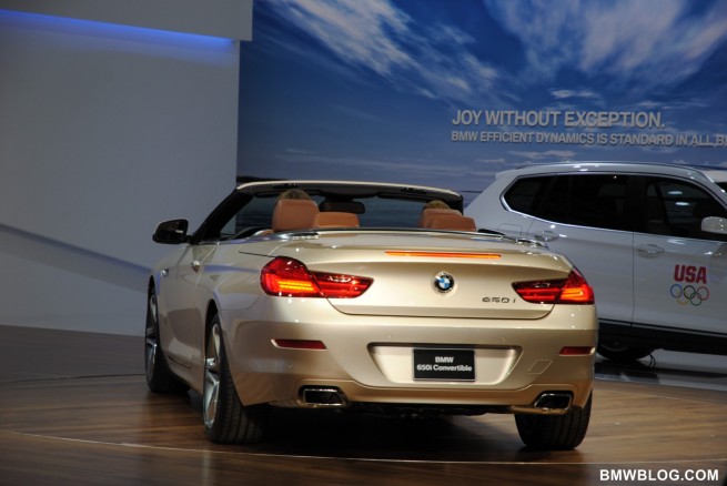 2012-BMW-650i-Cabrio-33